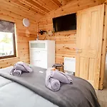 River Dove Lodge